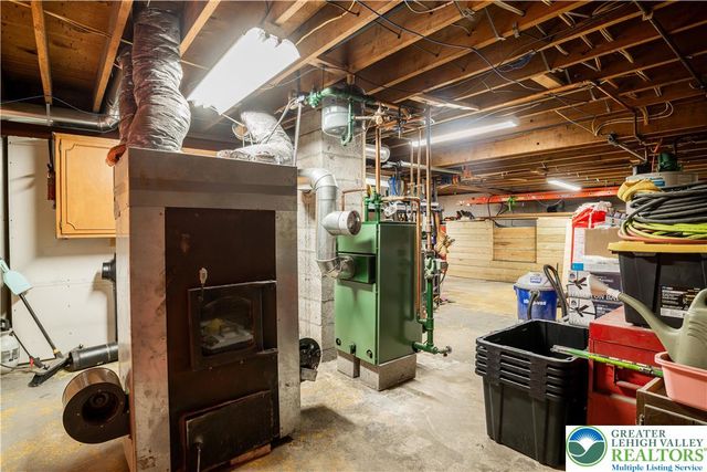 4043 Manor Drive, Hamilton Twp, PA 18360