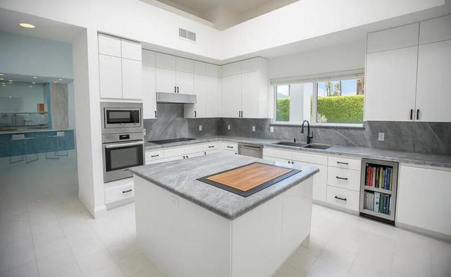 64910 Montevideo Way, Palm Springs, CA 92264