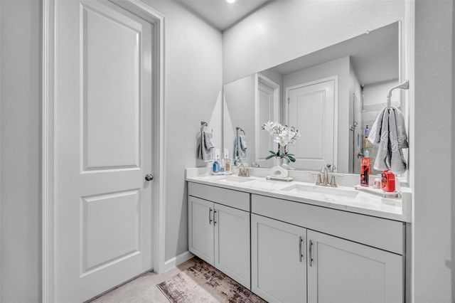 5886 TIMBERDALE AVENUE, Wesley Chapel, FL 33545