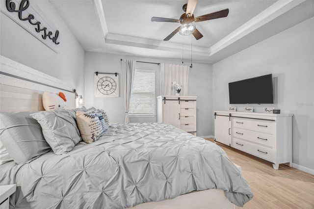 5886 TIMBERDALE AVENUE, Wesley Chapel, FL 33545