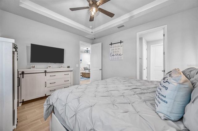 5886 TIMBERDALE AVENUE, Wesley Chapel, FL 33545