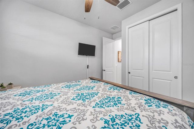 5886 TIMBERDALE AVENUE, Wesley Chapel, FL 33545