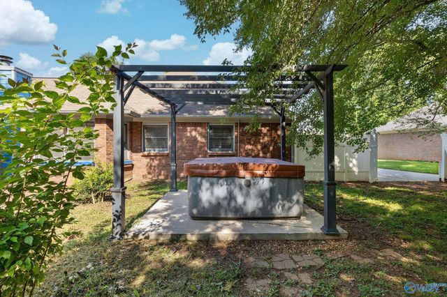 1589 Old Railroad Bed Road, Harvest, AL 35749
