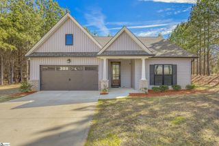 95 Dendy Street, Pelzer, SC 29669