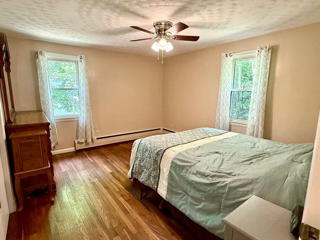 9-R Gates Terrace, Sterling, MA 01564