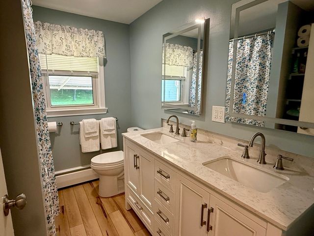 9-R Gates Terrace, Sterling, MA 01564