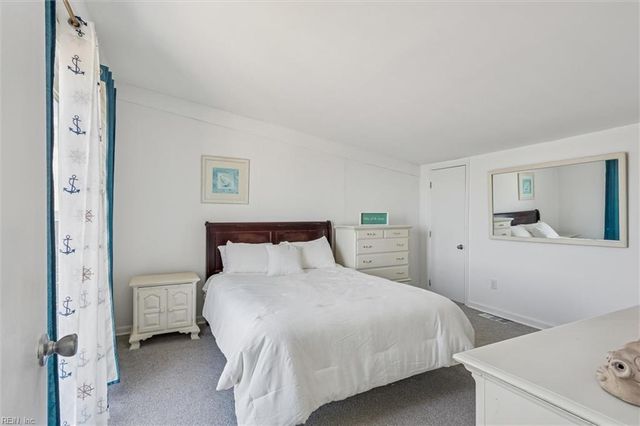 786 N First ST, Hampton, VA 23664