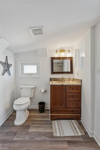 786 N First ST, Hampton, VA 23664