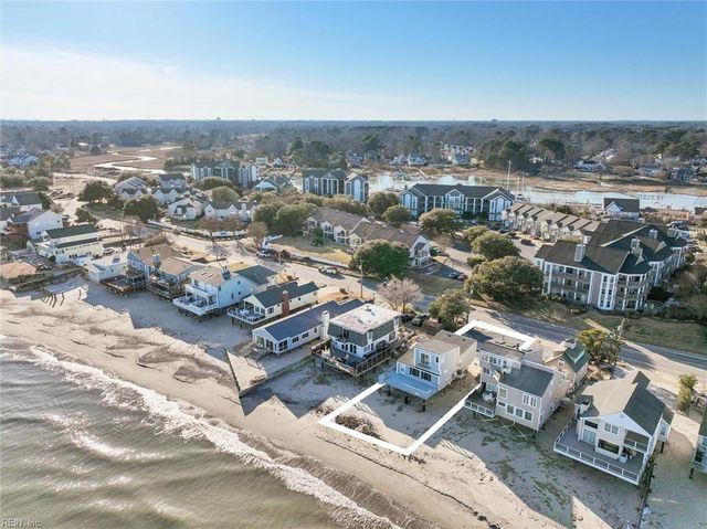 786 N First ST, Hampton, VA 23664