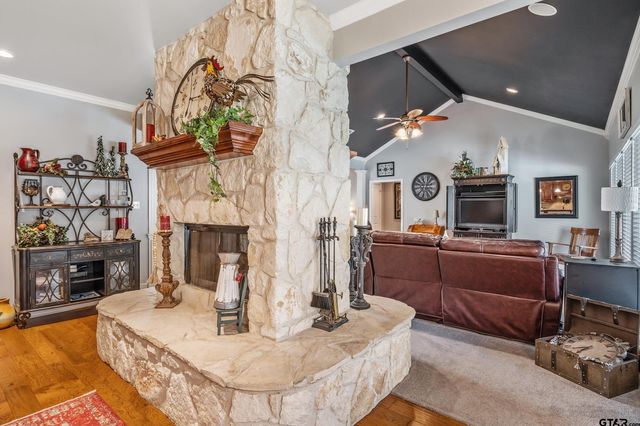 3972 Chapel Woods Blvd, Tyler, TX 75707