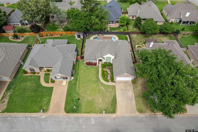 3972 Chapel Woods Blvd, Tyler, TX 75707