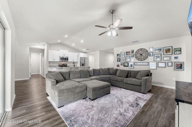 171 District Street SE, Palm Bay, FL 32909