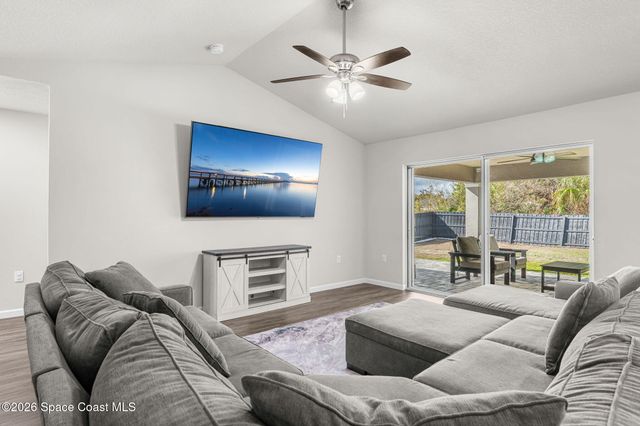 171 District Street SE, Palm Bay, FL 32909