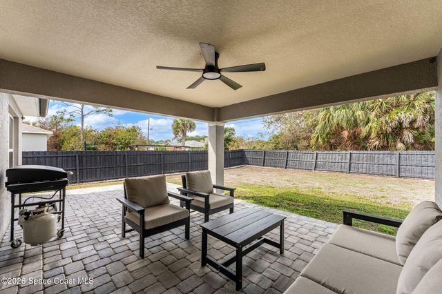 171 District Street SE, Palm Bay, FL 32909