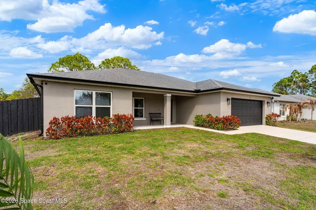 171 District Street SE, Palm Bay, FL 32909