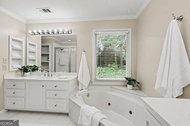 3993 Northlake Creek Drive, Tucker, GA 30084