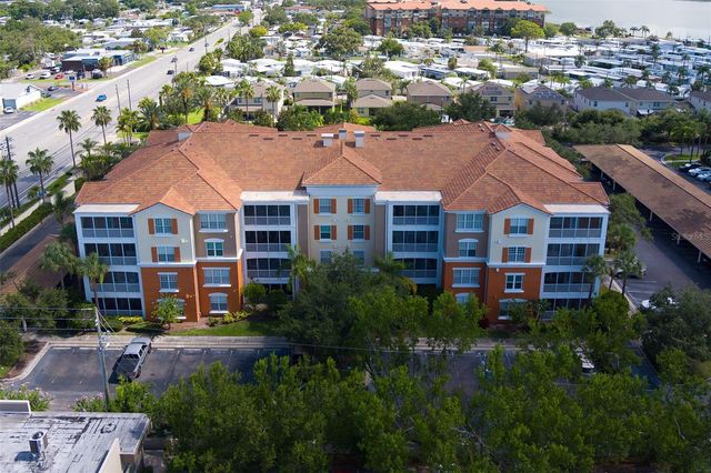 7901 SEMINOLE BOULEVARD 1205, Seminole, FL 33772