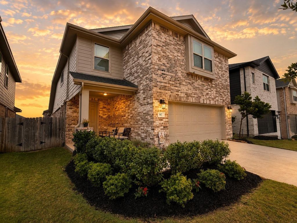 167 Lucky Manor Lane, La Porte, TX 77571