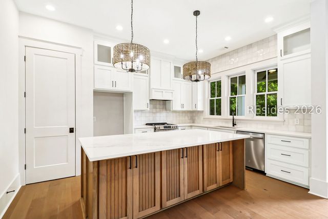 12 Oldfield Village Rd, Bluffton, SC 29909