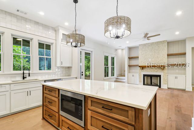 12 Oldfield Village Rd, Bluffton, SC 29909