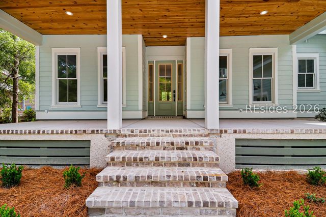 12 Oldfield Village Rd, Bluffton, SC 29909