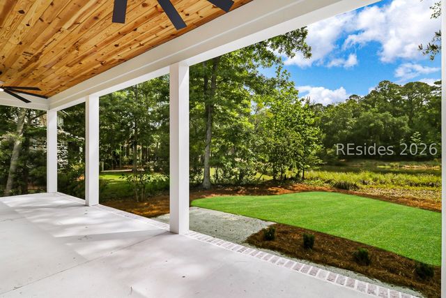 12 Oldfield Village Rd, Bluffton, SC 29909