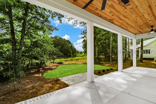 12 Oldfield Village Rd, Bluffton, SC 29909