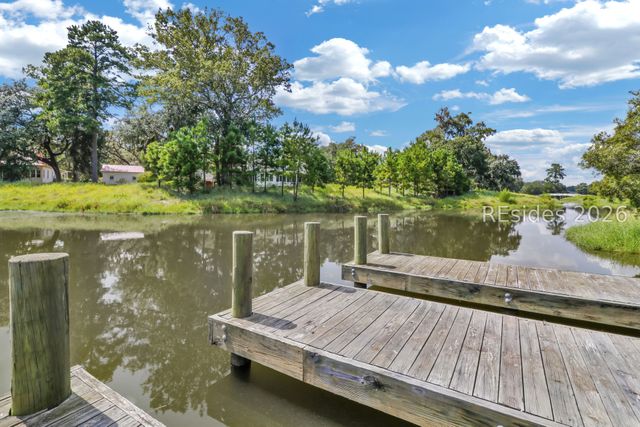 12 Oldfield Village Rd, Bluffton, SC 29909