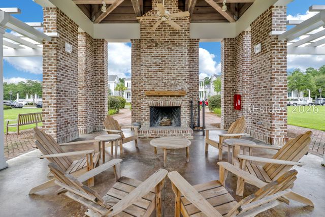 12 Oldfield Village Rd, Bluffton, SC 29909