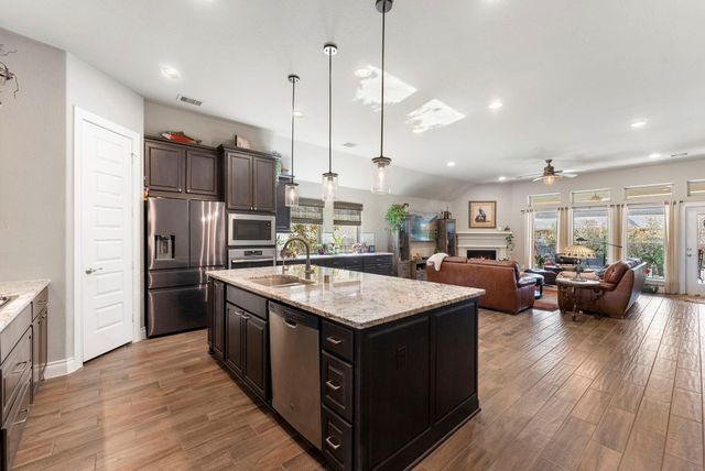 143 Trillium Park Loop, Conroe, TX 77304