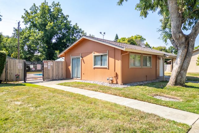 1870 Del Mar Avenue, Redding, CA 96003