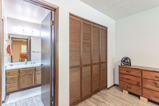 1870 Del Mar Avenue, Redding, CA 96003
