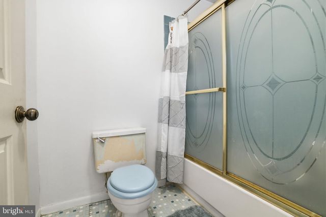 205 HIGH ST, Newtown, PA 18940