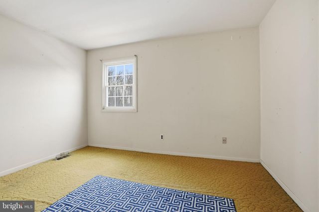 205 HIGH ST, Newtown, PA 18940