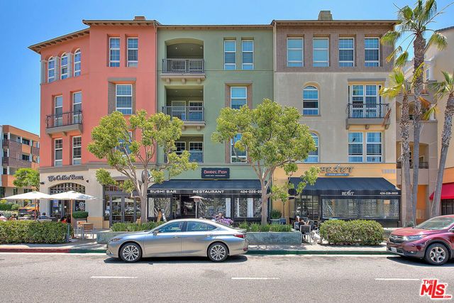 13020 Pacific 303, Los Angeles, CA 90094
