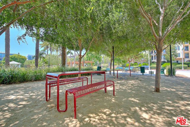 13020 Pacific 303, Los Angeles, CA 90094