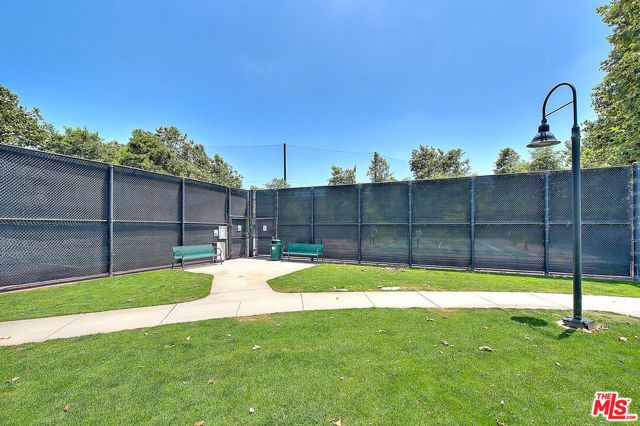 13020 Pacific 303, Los Angeles, CA 90094