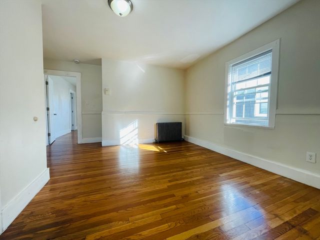 144 School St 2L, Waltham, MA 02451