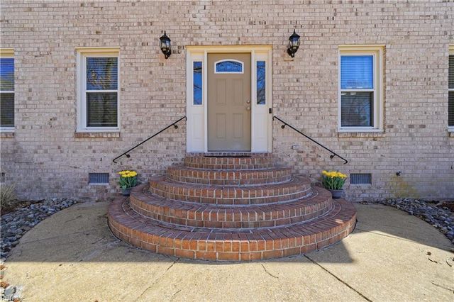 1026 Woodwind WAY, Chesapeake, VA 23320