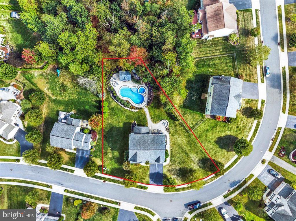214 MERWOOD DR, Morgantown, PA 19543