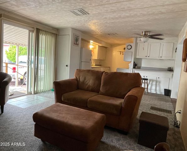 130 E DONNA Drive, Queen Valley, AZ 85118