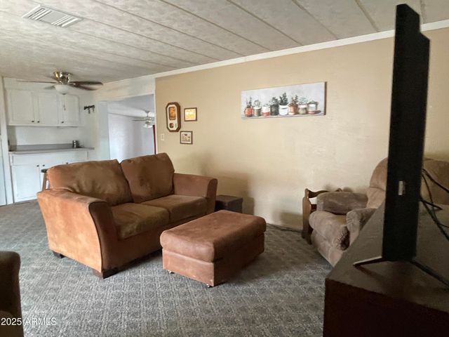 130 E DONNA Drive, Queen Valley, AZ 85118