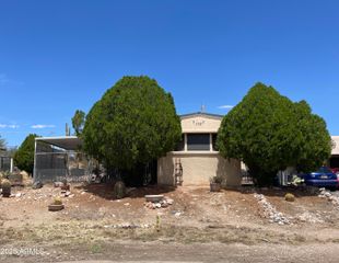 130 E DONNA Drive, Queen Valley, AZ 85118