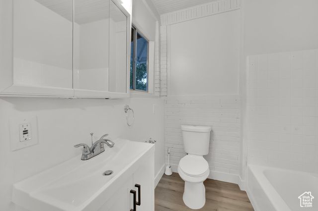 197 W CENTER ST, Midvale, UT 84047