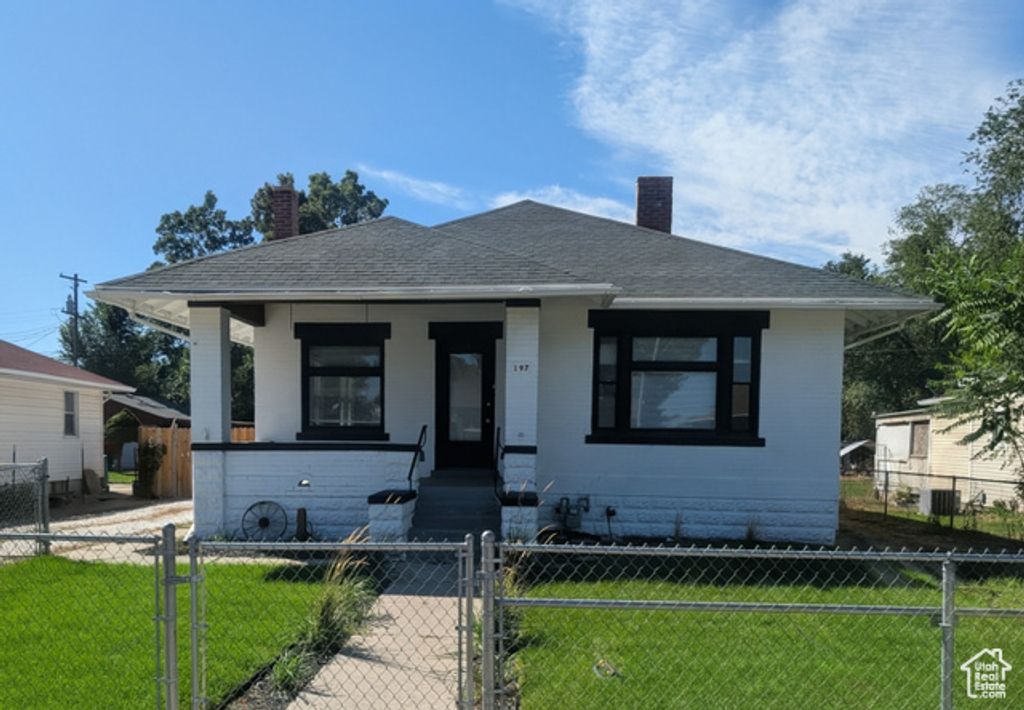197 W CENTER ST, Midvale, UT 84047