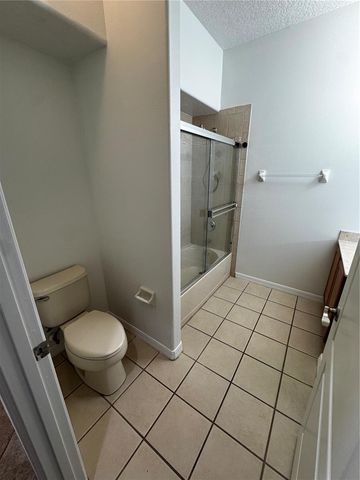 2742 DOVER GLEN CIRCLE, Orlando, FL 32828