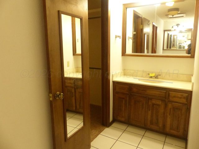 6809 OLD KENT Road, Amarillo, TX 79109