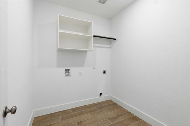 407 Francis Lottie DR, Buda, TX 78610