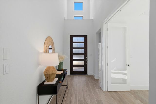 407 Francis Lottie DR, Buda, TX 78610