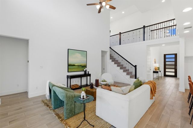 407 Francis Lottie DR, Buda, TX 78610